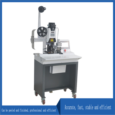 1-30 دور در دقیقه دستگاه برش خودکار وب تسمه برای رول / روبان نوار Velcro